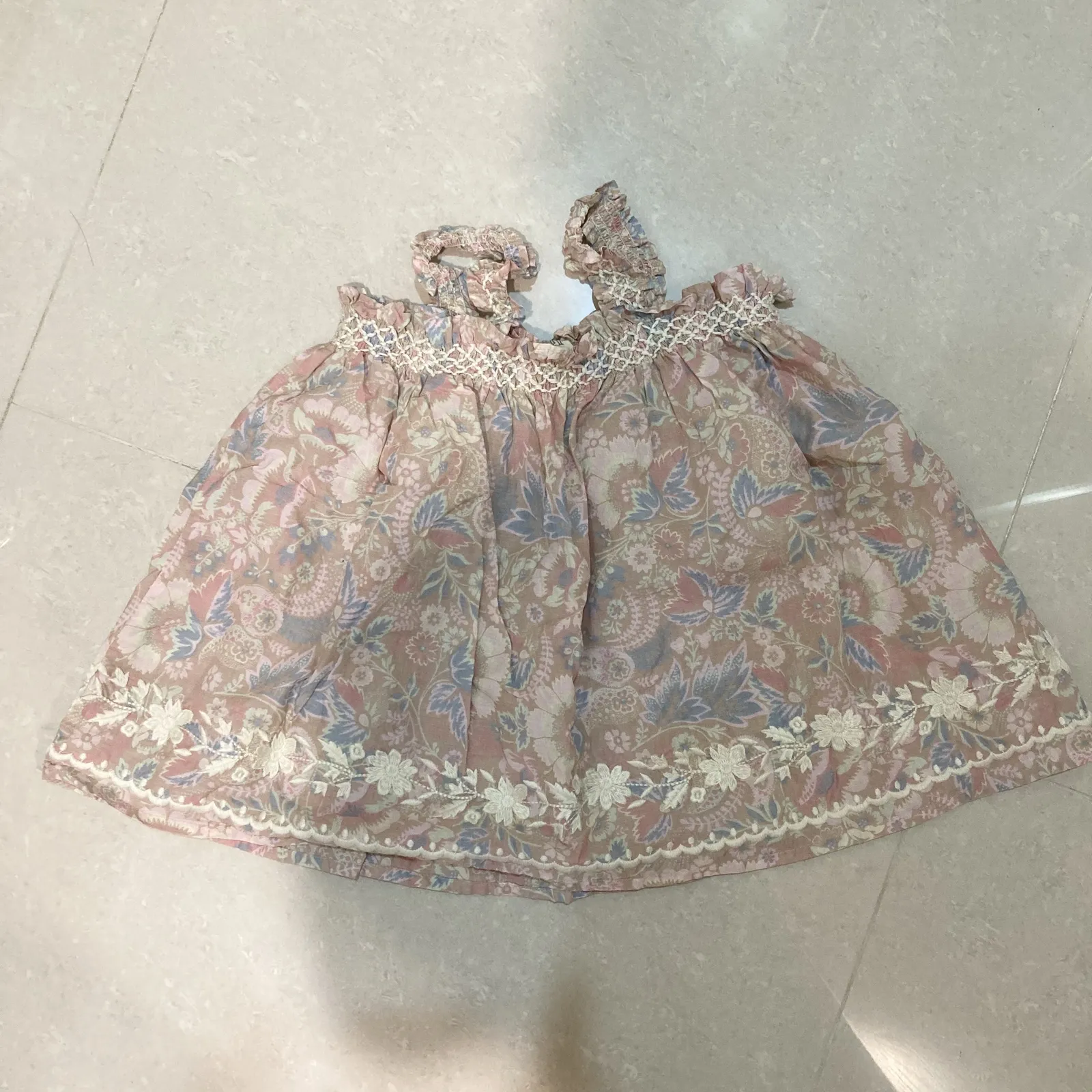 新品未使用♡apolina Robe Hazelworker 小旭市集] Apolina 的全部上架品項